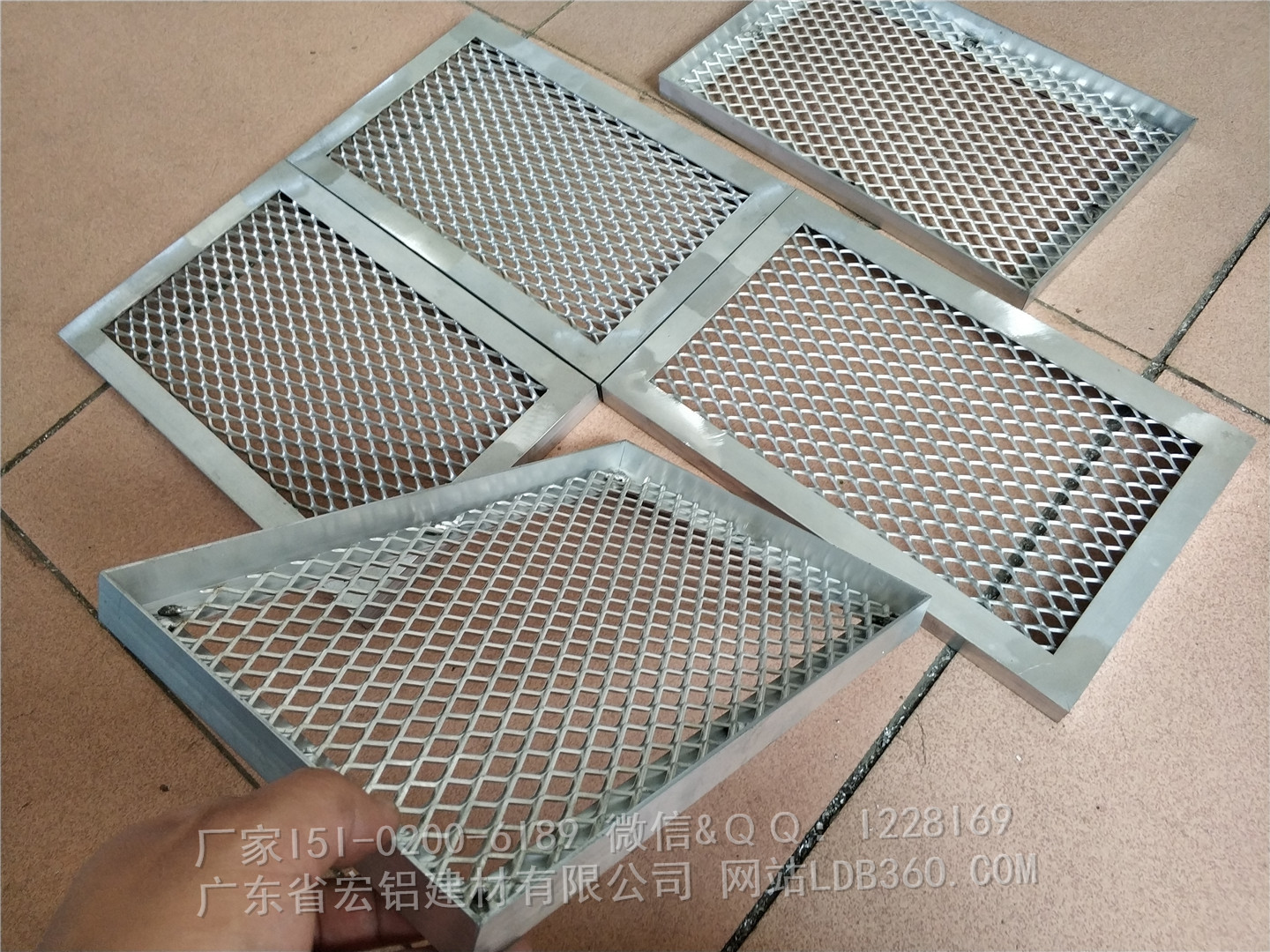 铝网板生产厂家铝网板生产厂家批发金属网，装饰防护铝网板 规格来图加工定制