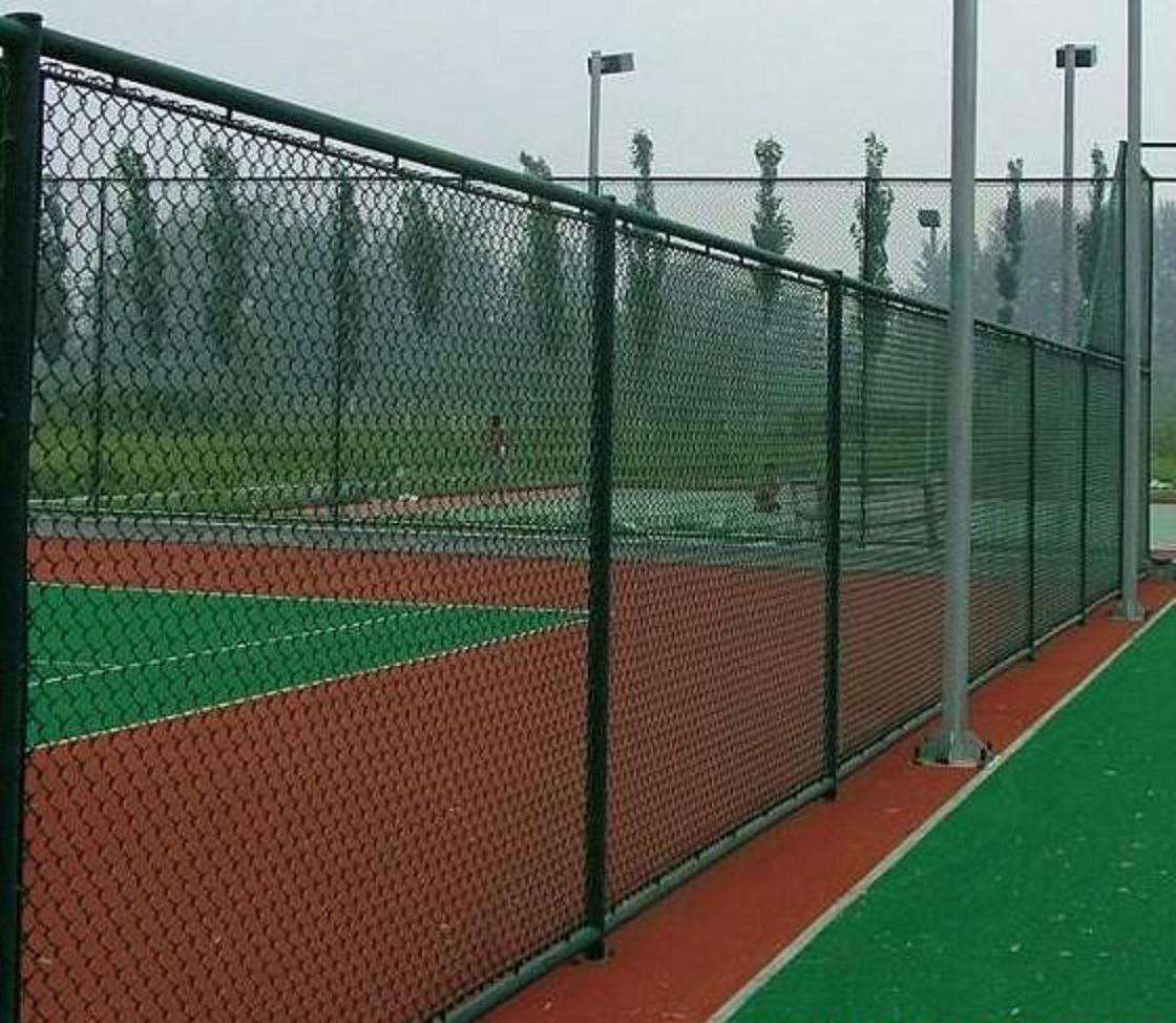 高尔夫球场围网球场专用围网体育场图片