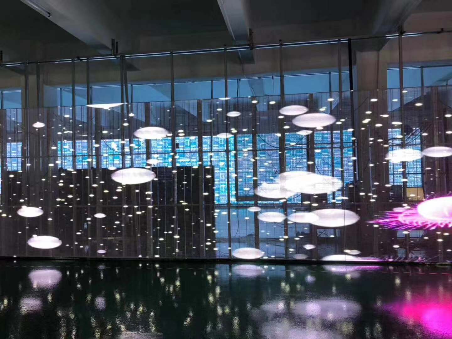 深圳市LED透明屏厂家