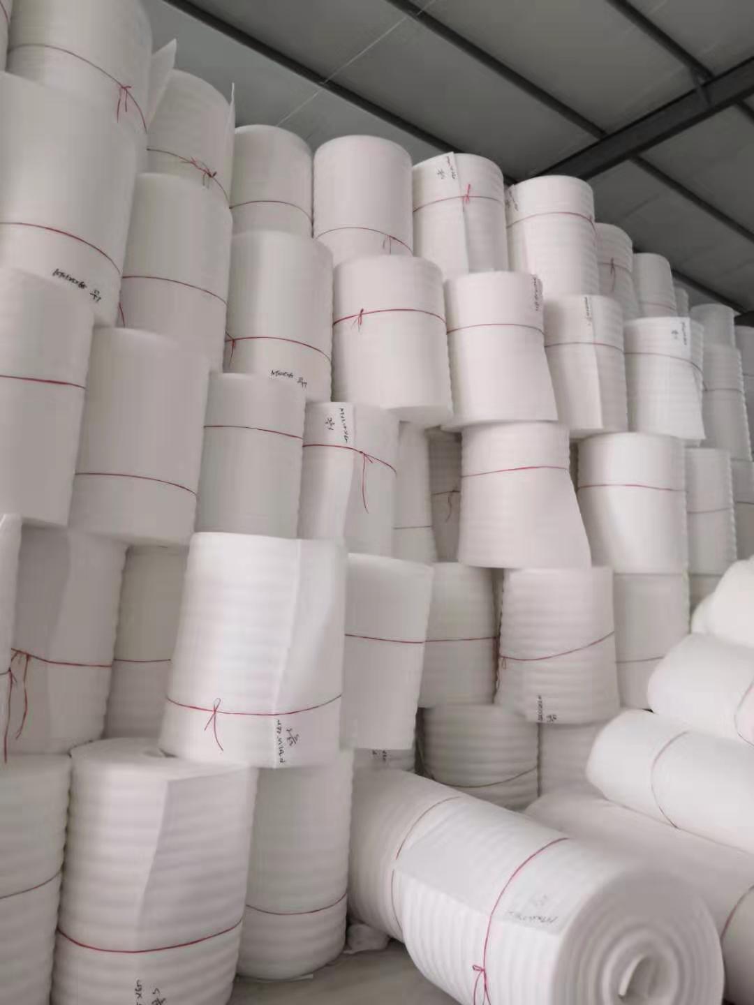 供应EPE珍珠棉卷材 板材白色防震泡沫 宽度1.2米塑料打包膜厂家批发图片