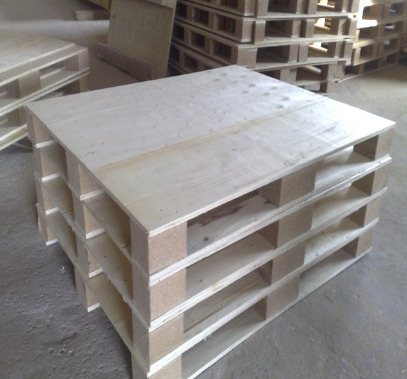 大量销售上海木箱　出口木箱　精品木质托盘　木托盘