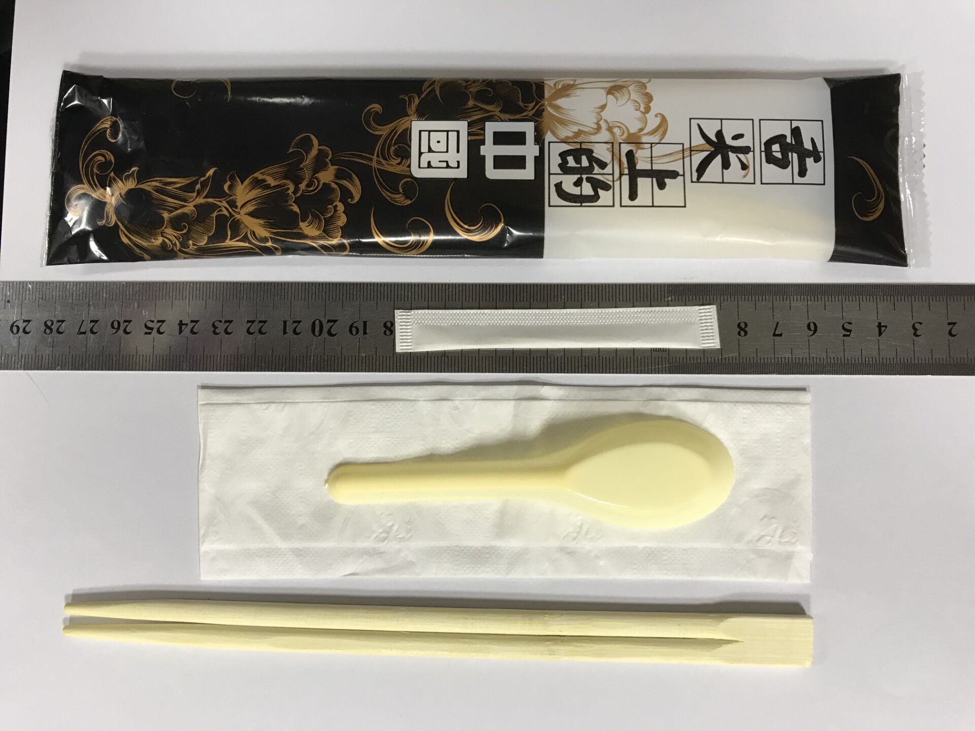 一次性筷子牙签纸巾勺子4件套，一次性筷子，一次性筷子厂家，佛山一次性筷子图片