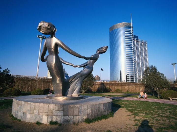 北京不锈钢雕塑厂家 园林不锈钢 校园不锈公园不锈钢雕塑制作厂家图片