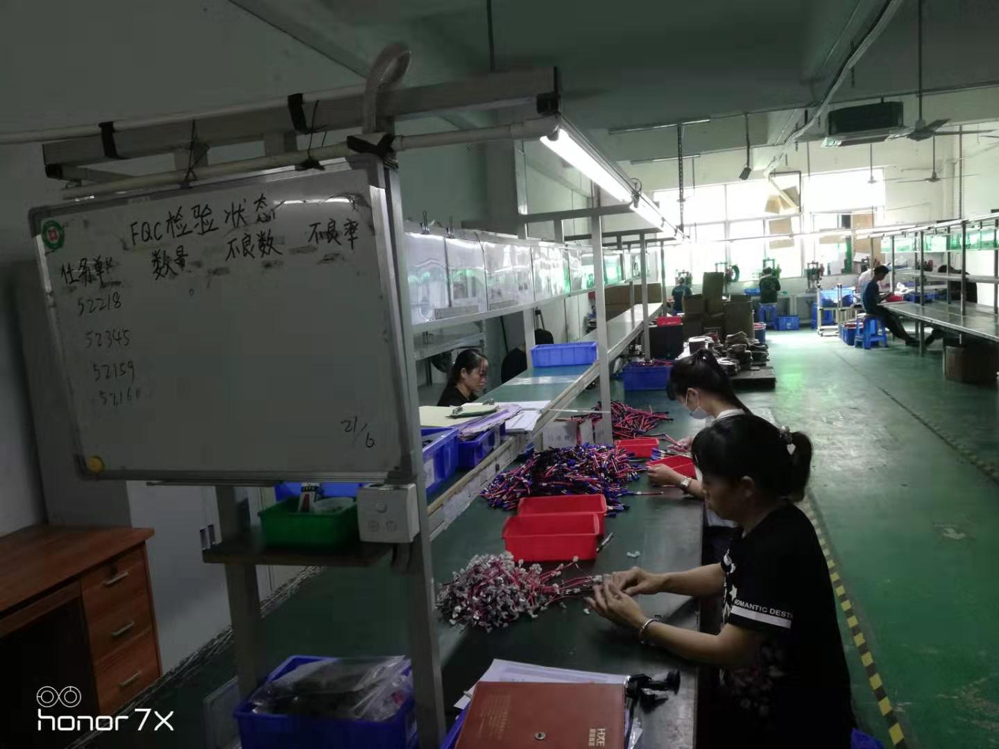 东莞市4AWG-特软硅胶线-红色厂家
