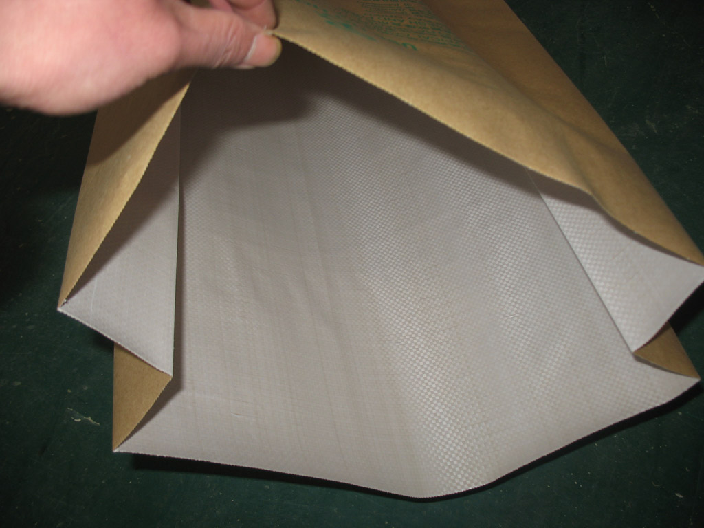 化工助剂牛皮纸袋复合编织袋供应化工助剂牛皮纸袋复合编织袋可加PE塑料袋防潮防滑防静电