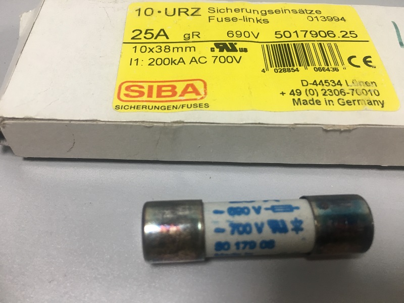 代理SIBA熔断器5019906.8A 1000V西霸