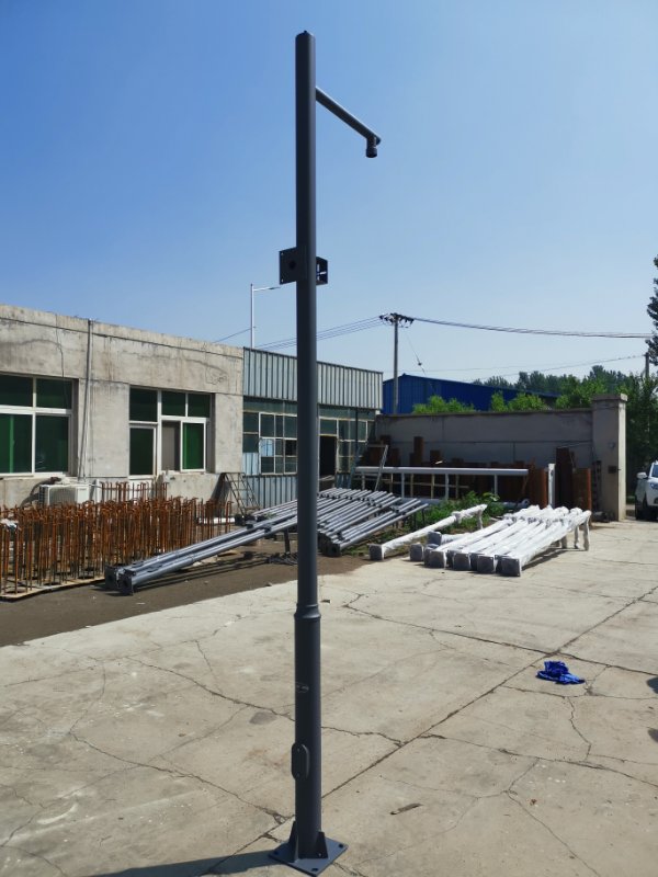 北京 监控杆-多年摄像机立杆支架_交通信号灯立杆生产经验-大型厂家--易昊昆