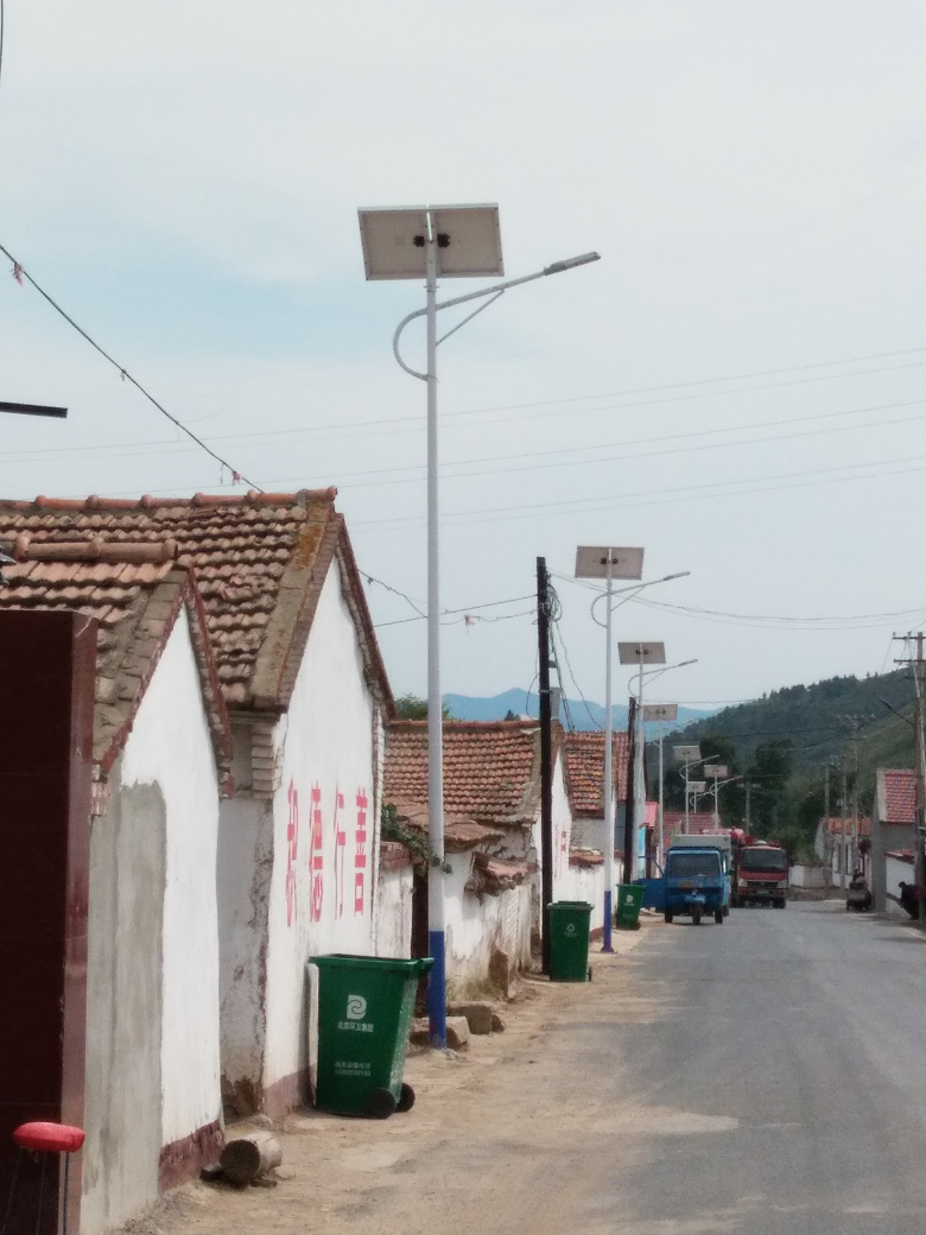 唐山太阳能路灯厂家，LED灯价格，唐山道路灯具生产安装