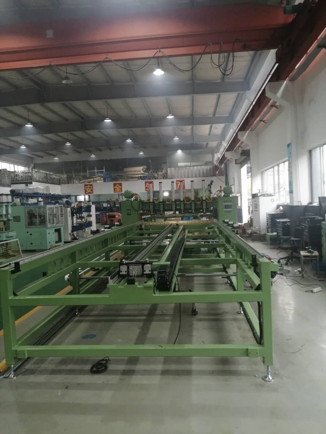 上海货架钢层板加强筋龙门点焊机厂