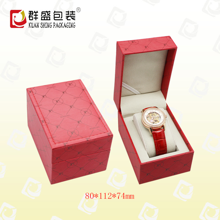 广东制作红色小皮盒 线条感美的包装盒 红色小皮盒 线条美的包装盒  饰品类通用包装盒图片