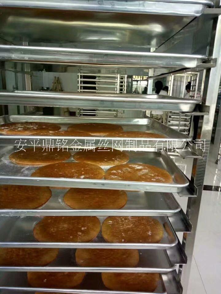 供应生产蛋糕烤盘烤炉专用架车不锈钢32盘架车