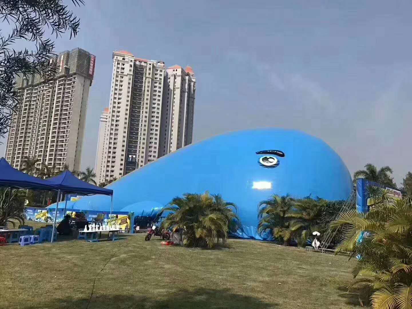 庆典策划蓝鲸鱼气模出租 暖场互动游乐鲸鱼岛城堡租赁