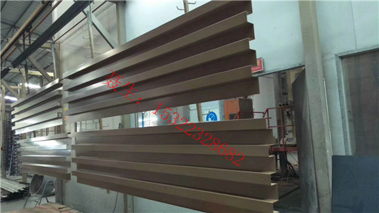 广州市长城铝单板凹凸弓形铝单板制作流程厂家长城铝单板凹凸弓形铝单板制作流程