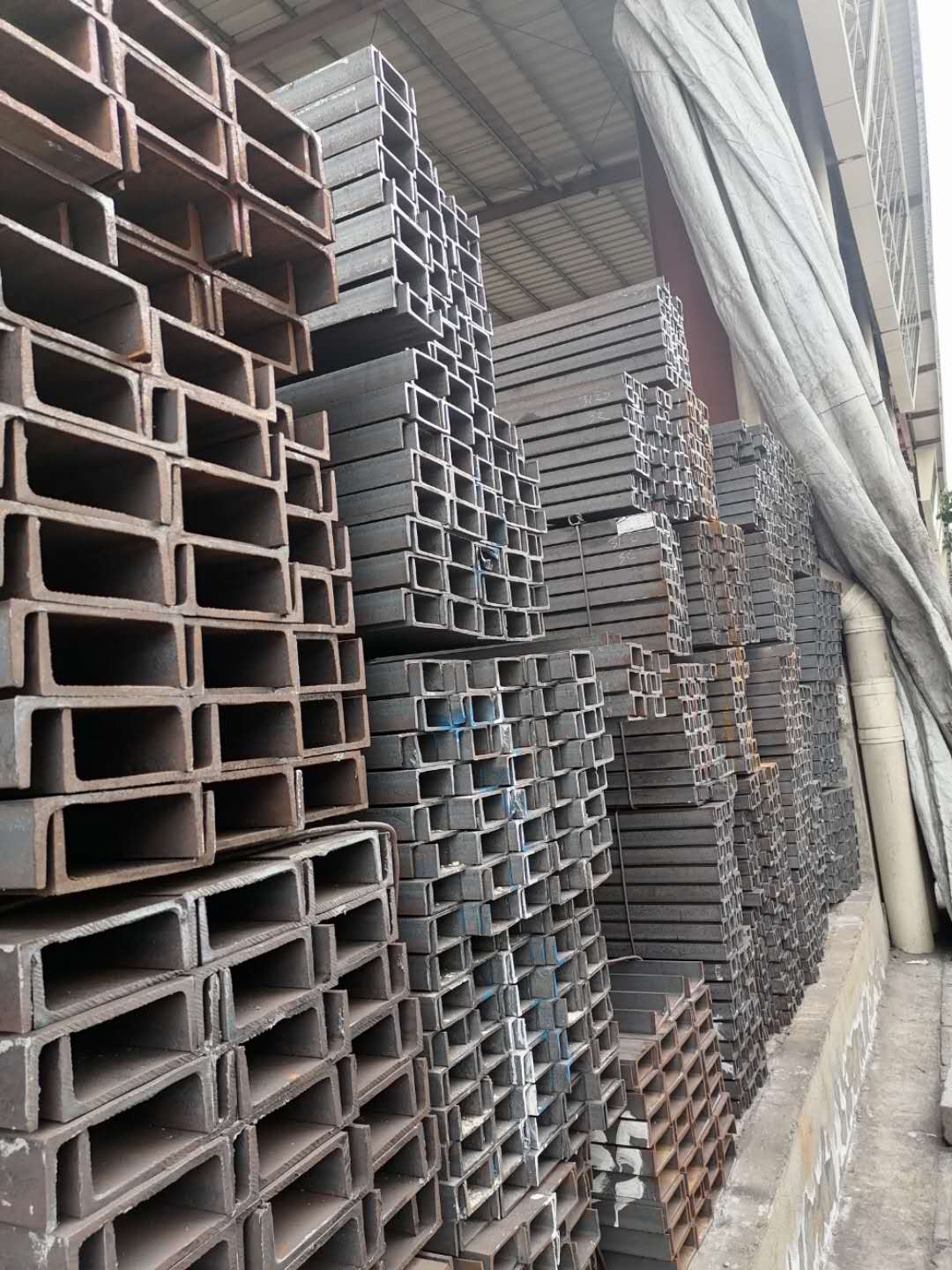 海口市镀锌槽钢生产厂商 哪家价格便宜 多少钱一吨