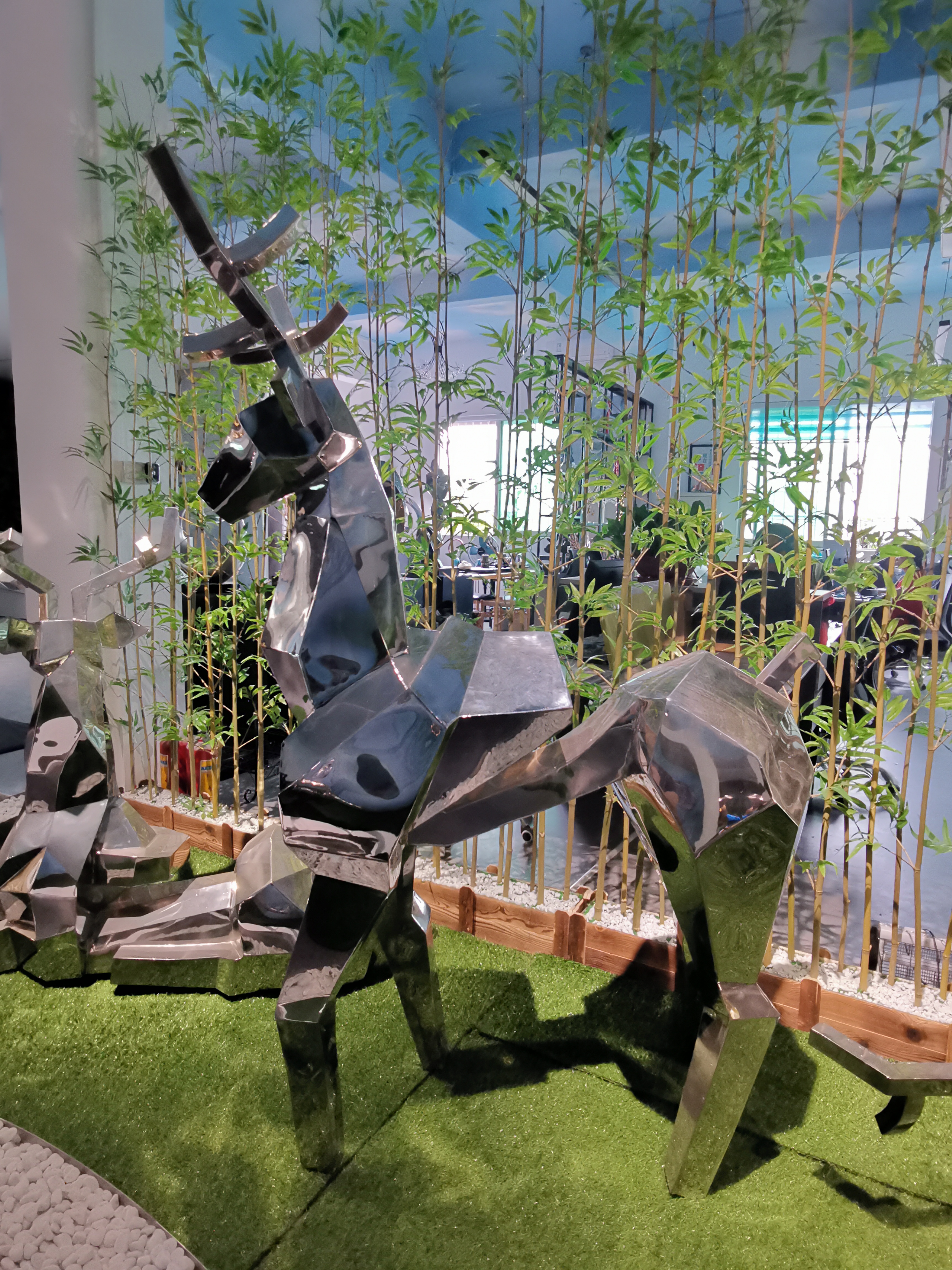 广州市厂家现货雕塑摆件不锈钢鹿雕塑动物厂家