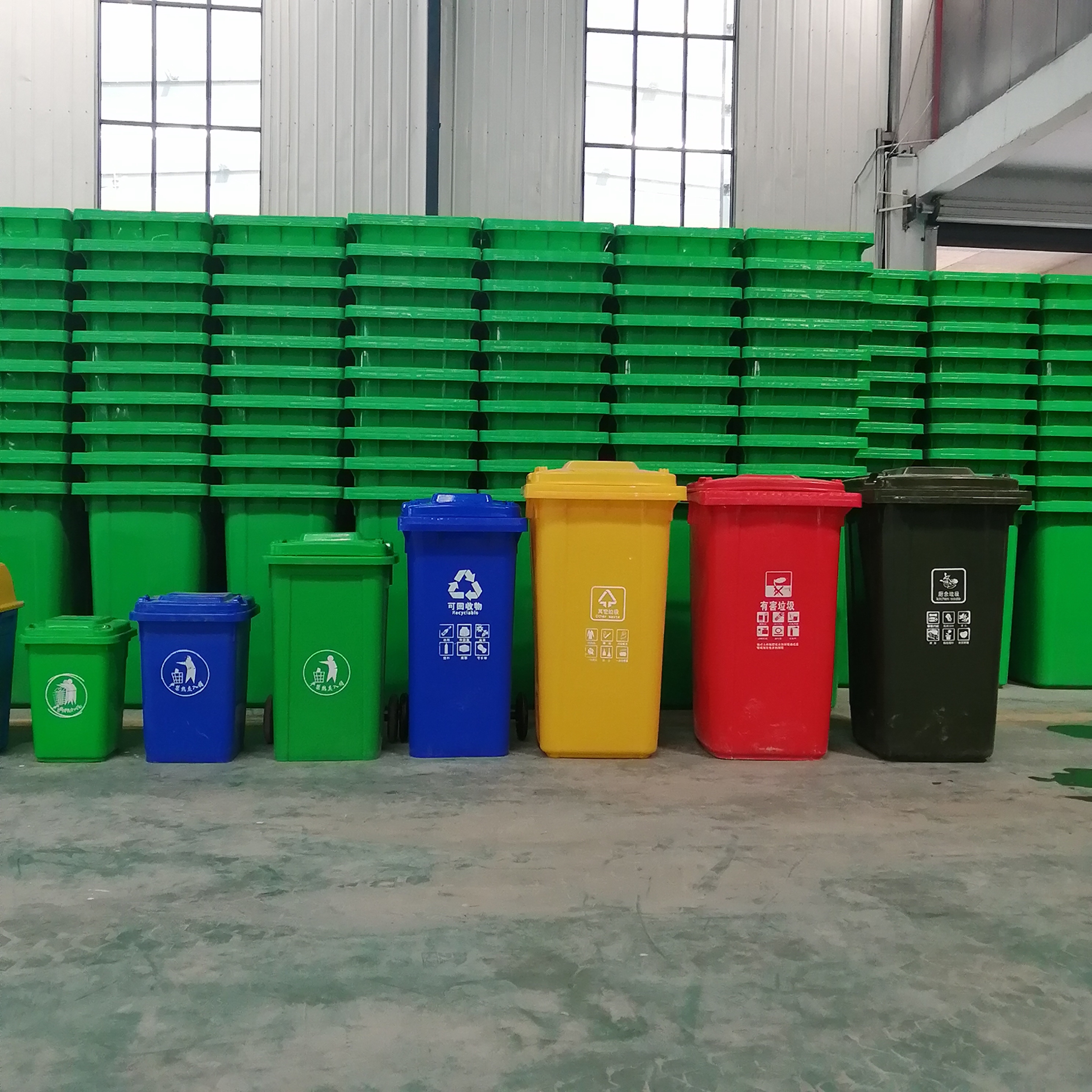 户外环卫塑料垃圾桶价格 户外小区环卫塑料垃圾桶厂家