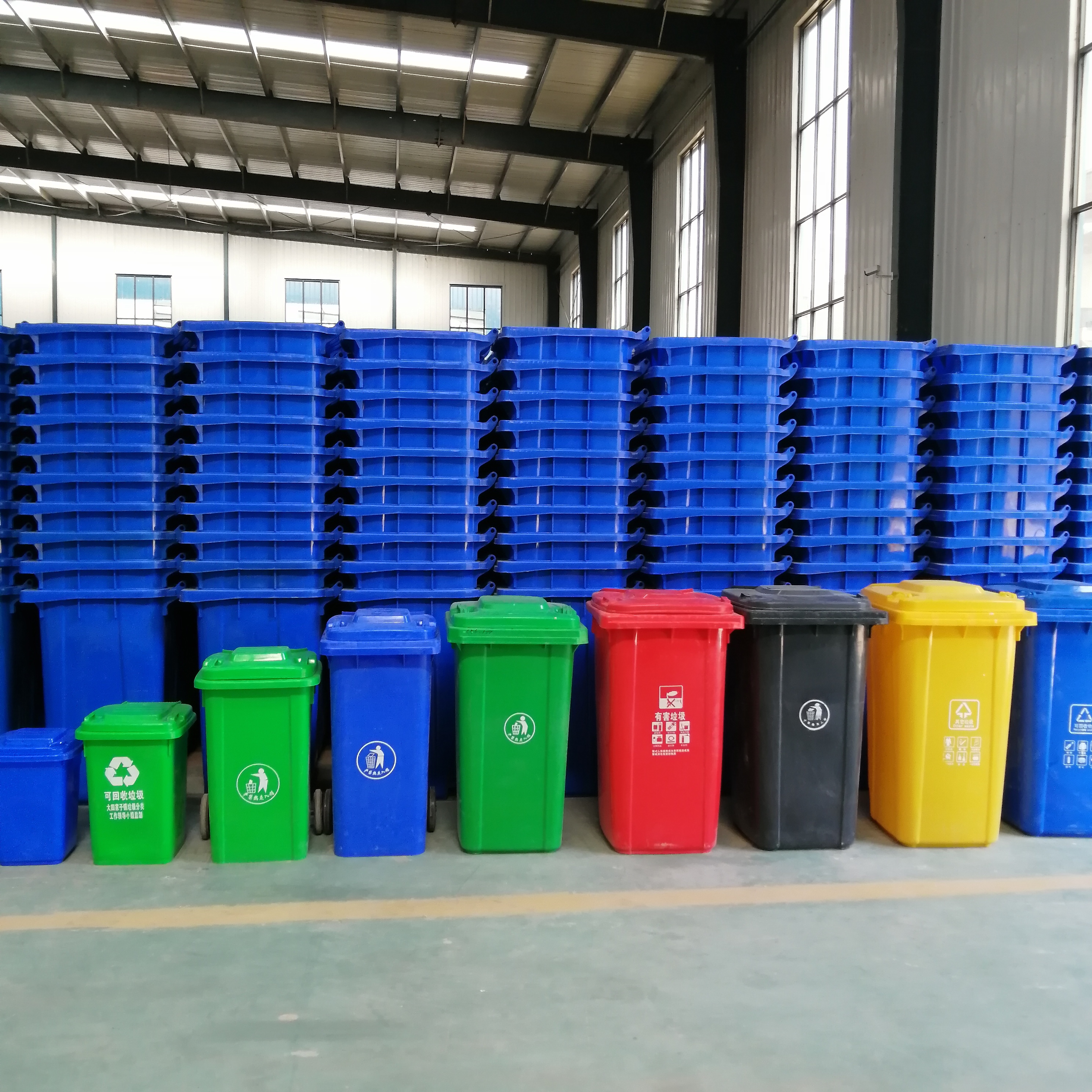 户外环卫塑料垃圾桶价格 户外小区环卫塑料垃圾桶厂家