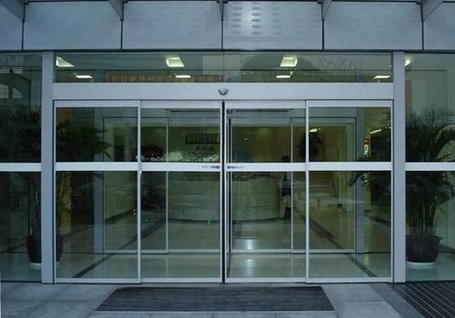 广州商务办公楼电动感应玻璃门供应商 加工安装玻璃门订做设计报价