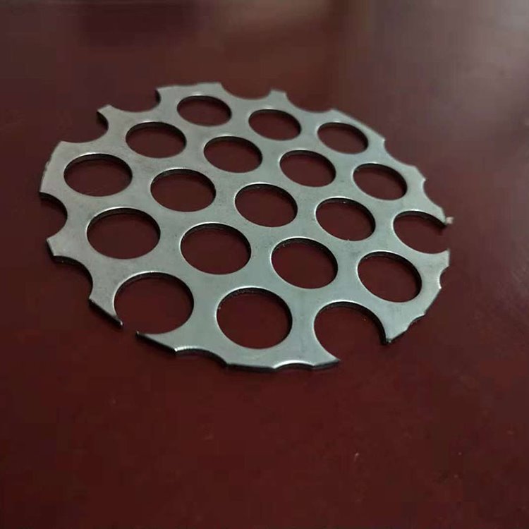 不锈钢圆形网片厂家直销 圆形冲孔板加工定做 镀锌过滤板供应商图片