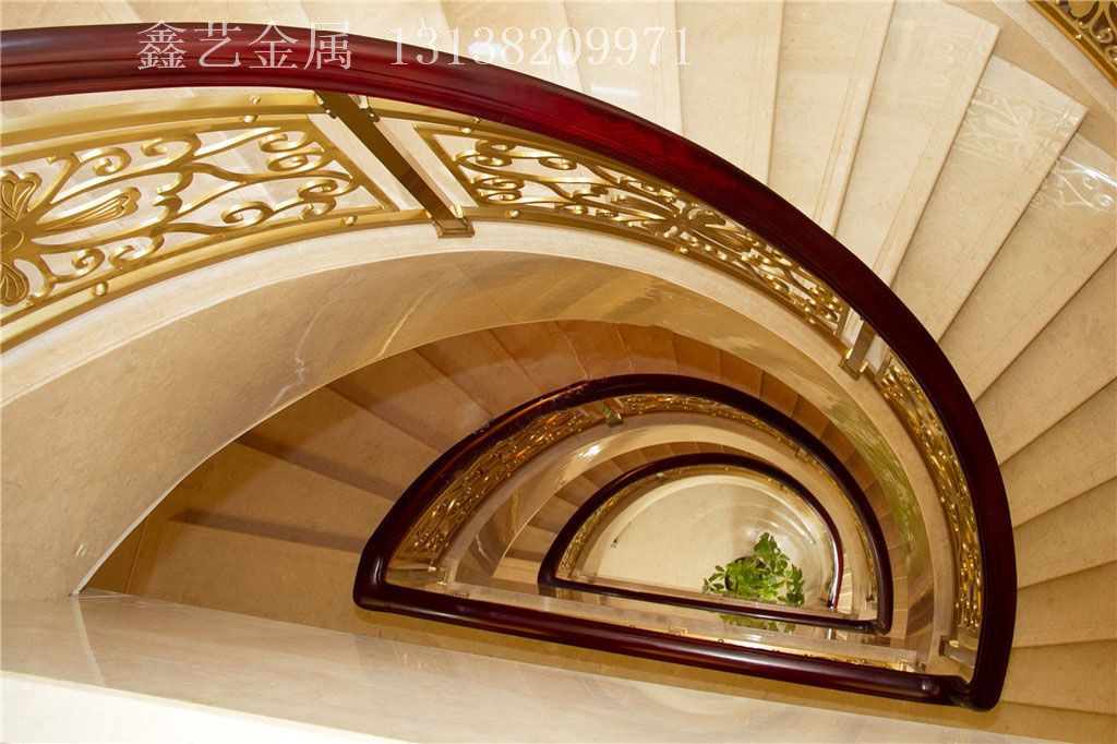 海南厂家批发铜旋转楼梯护栏款式新图片