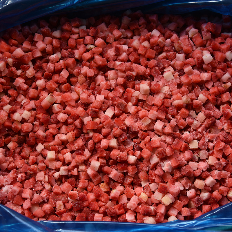 加工批发新鲜冷冻草莓丁速冻果肉果粒浆果果肉