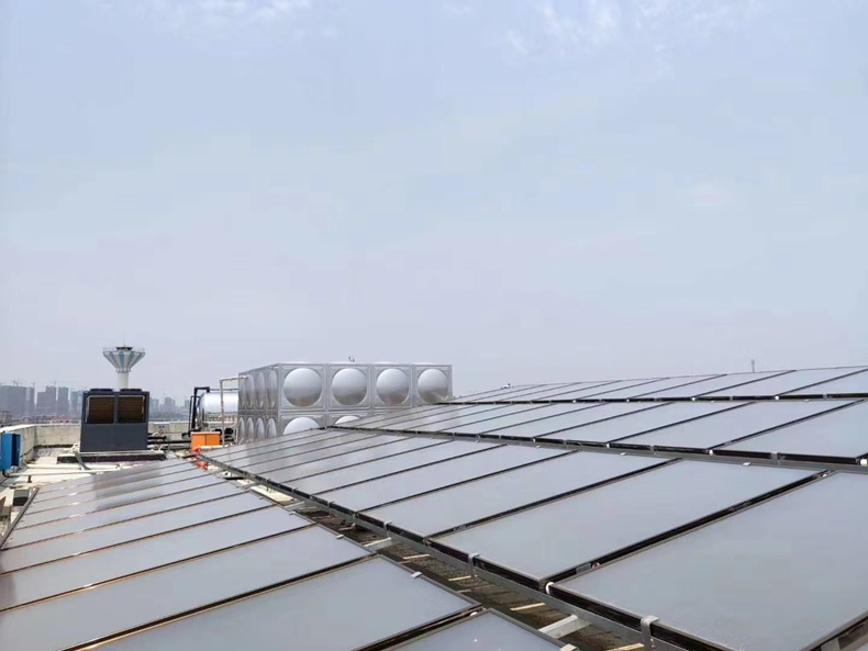 长沙五星平板太阳能热水工程施工安装价钱表