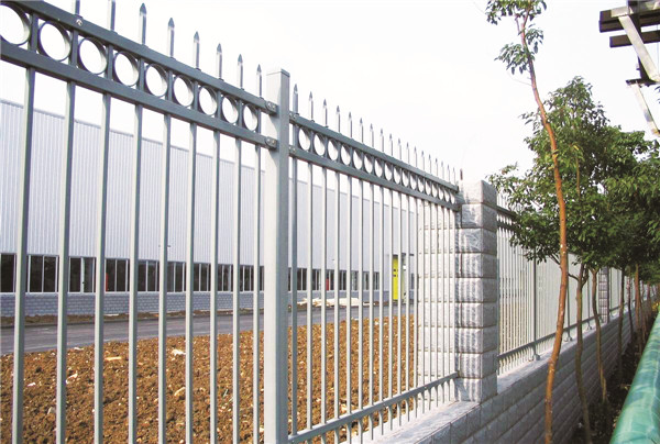 固格澜栅-简易 拼装锌钢小区护栏图片
