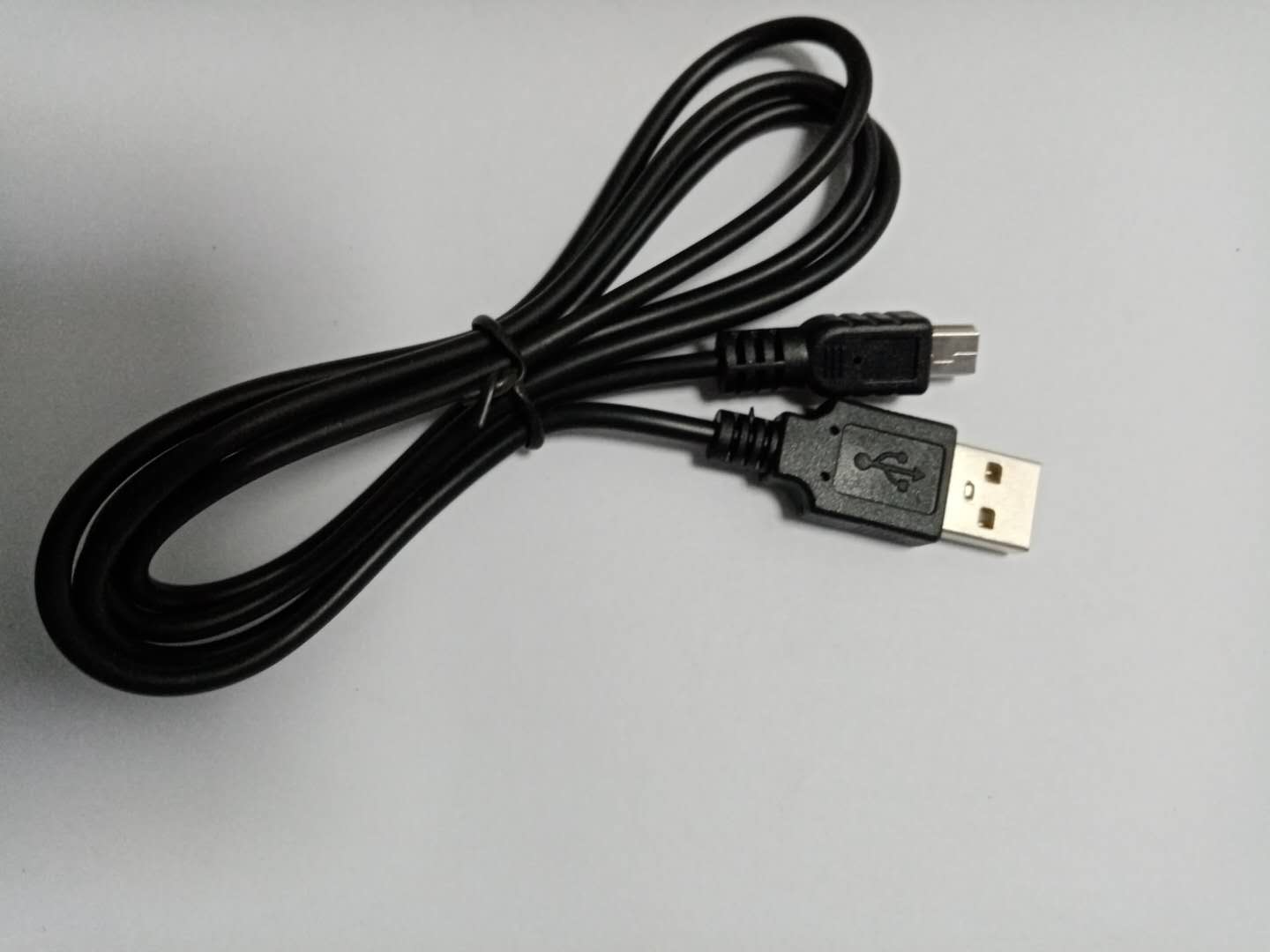 供应USB弯头连接线厂家直销_USB母头带耳朵螺母连接线-USB母头高摇摆数据线