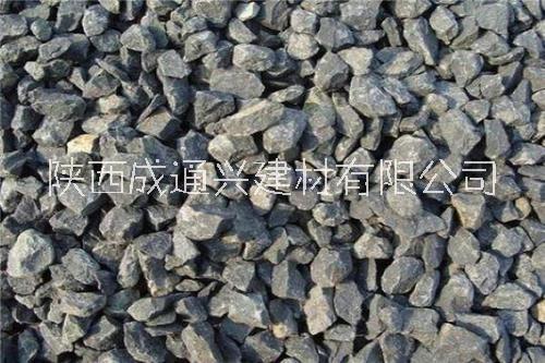 玄武岩大量供应玄武岩石子 品质保证 路面铺设石子 厂家直销