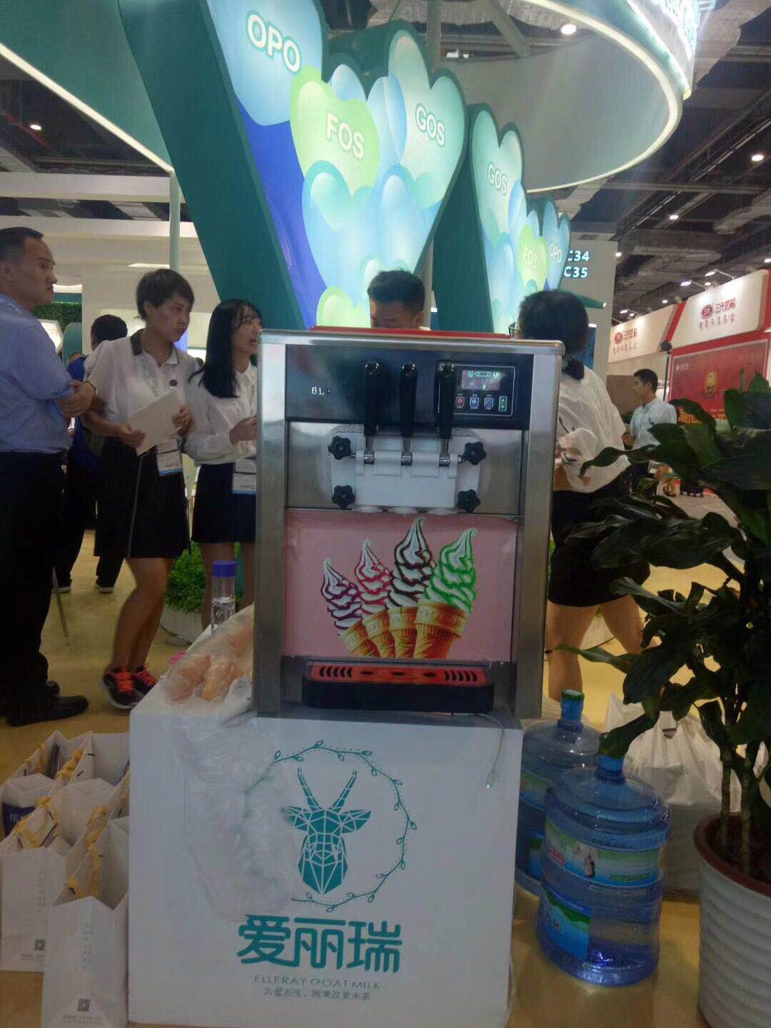 新品冰淇淋机租赁展会冰激凌出租