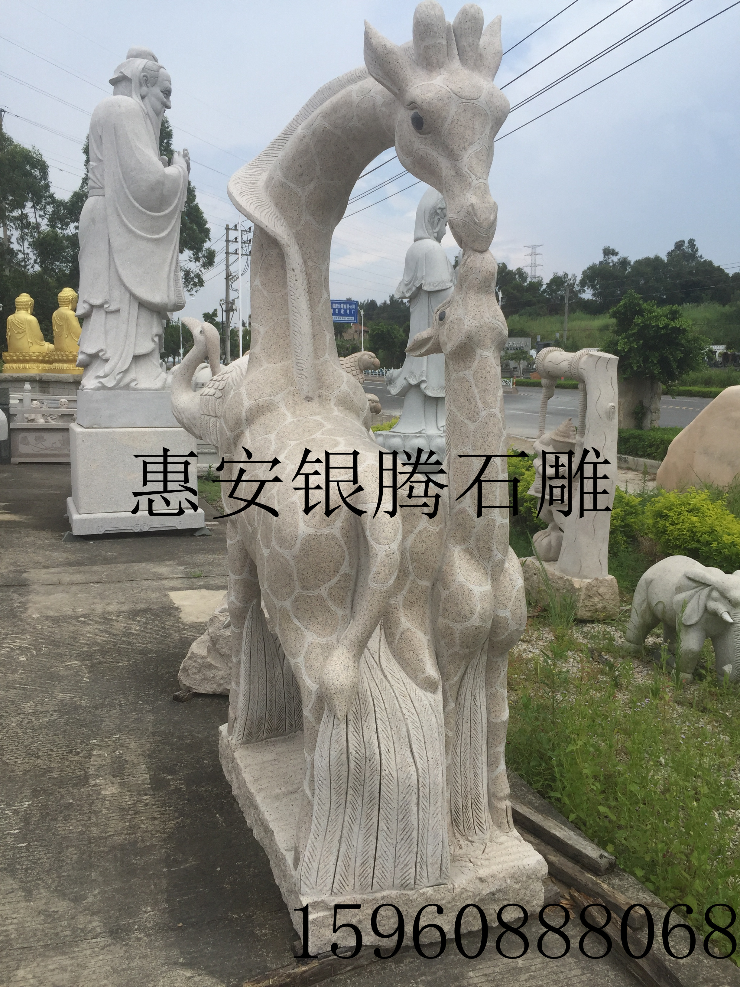 石雕长颈鹿雕塑 厂家直销动物雕塑 花岗岩雕塑 园林景观雕塑