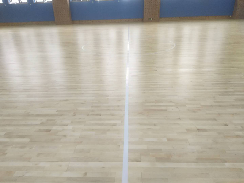 沧州宇跃体育运动枫桦实木地板 铺设安装翻新划线 枫桦实木运动地板