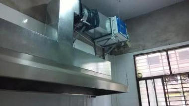 武汉盘龙城汉口北商用厨房设备维修定做拆装烟罩烟管道改造