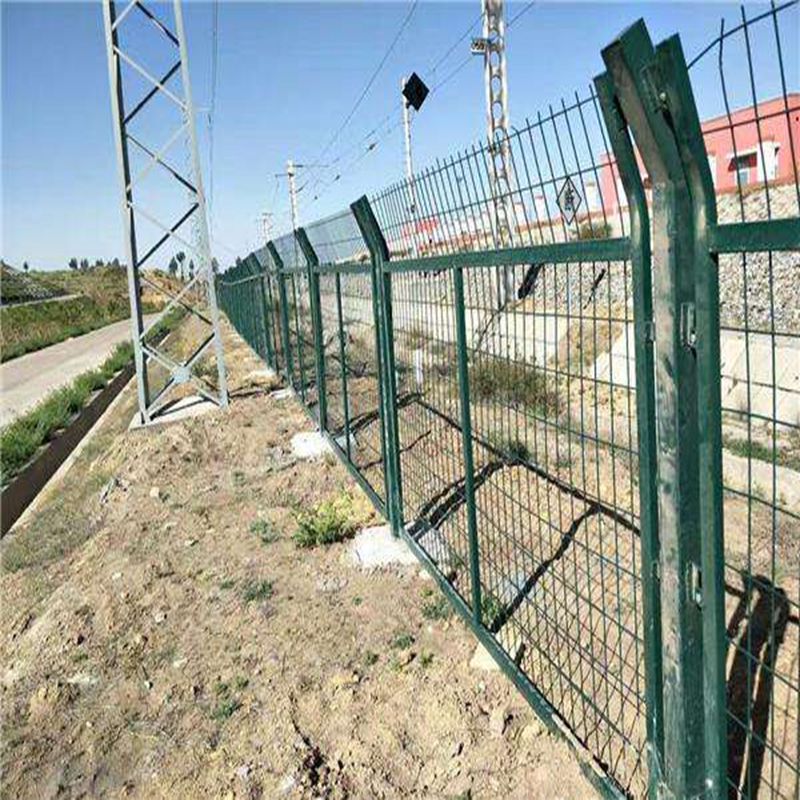 高速围栏 铁路护栏网 框架护栏网 厂家现货供应