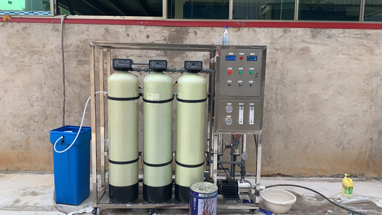 【行情】广西实验室纯水设备供货商 实验室纯水设备报价-湖南鸿图利泽环保技术有限公司
