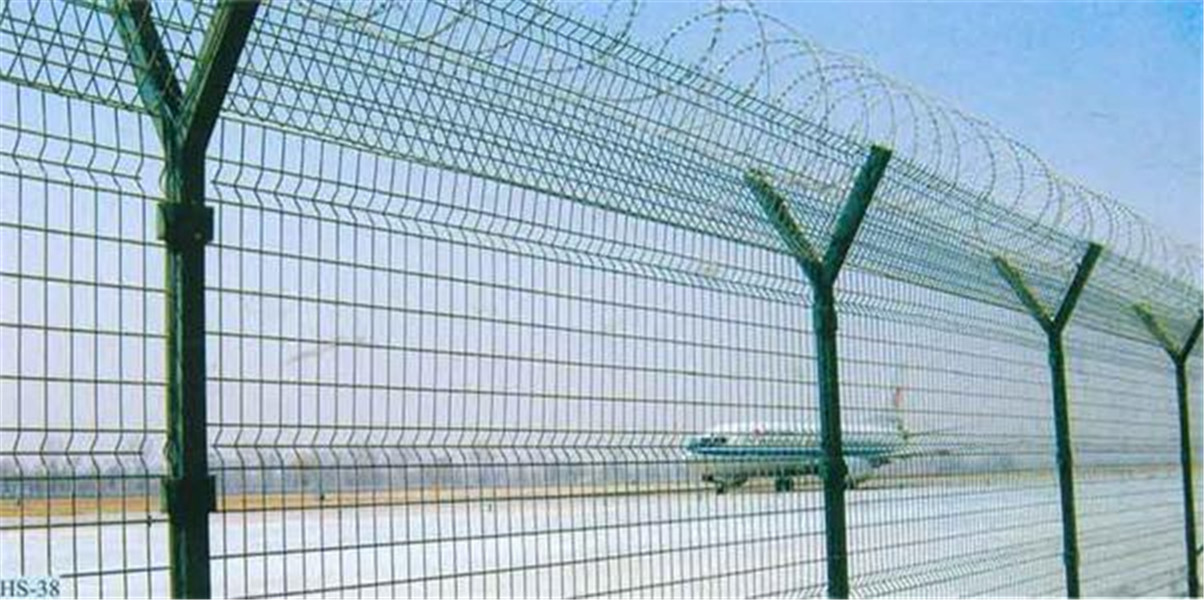 机场隔离护栏网批发厂家机场护栏生产图片