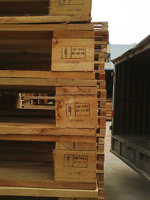 供应熏蒸托盘（IPPC标准），木托盘，熏蒸卡板(图)，热处理木托盘