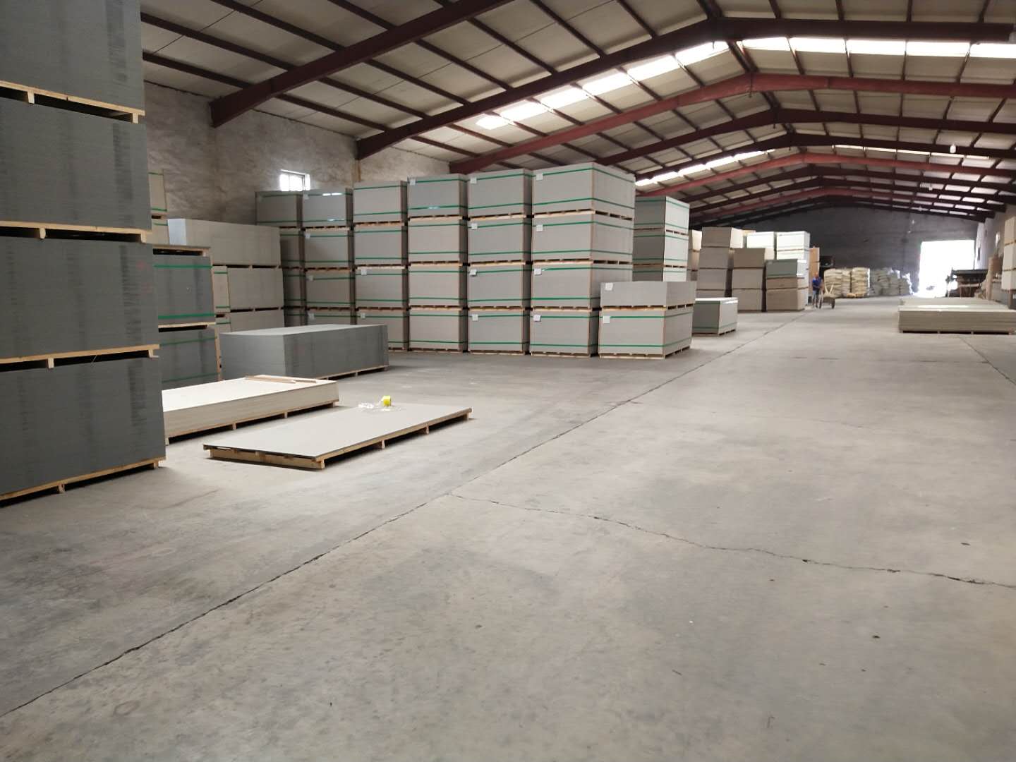 纤维水泥复合板多少钱一平米  纤维水泥复合钢板防爆墙厂家报价
