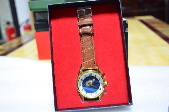 团购礼品 石墨烯量子能量手表 磁石降压手表 参会礼品赠品