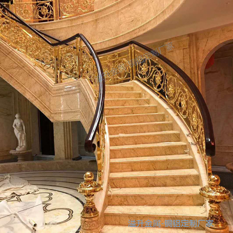 阳江酒店铜楼梯 如何占领风骚图片