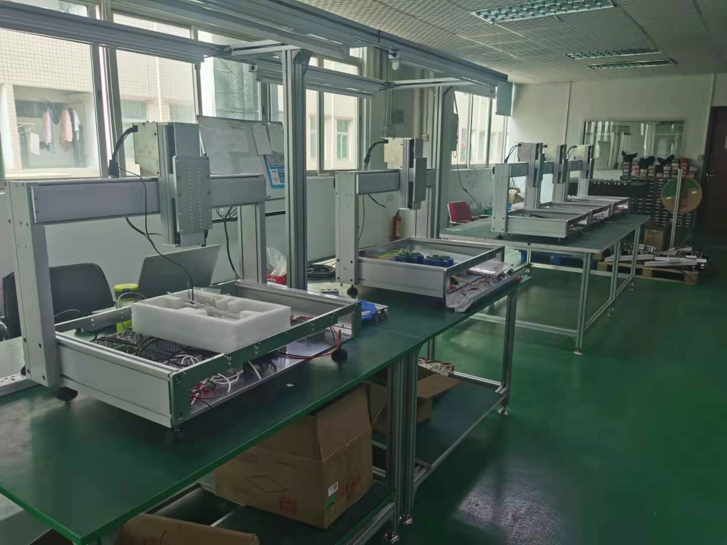 深圳市螺丝机厂家全自动锁螺丝机深圳大量供应