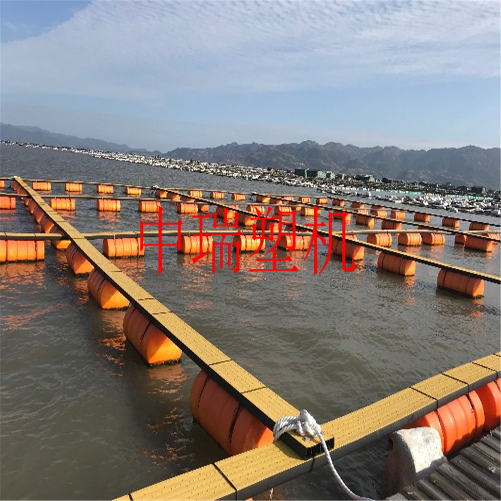 四川南充海水养殖防滑中空踏板设备