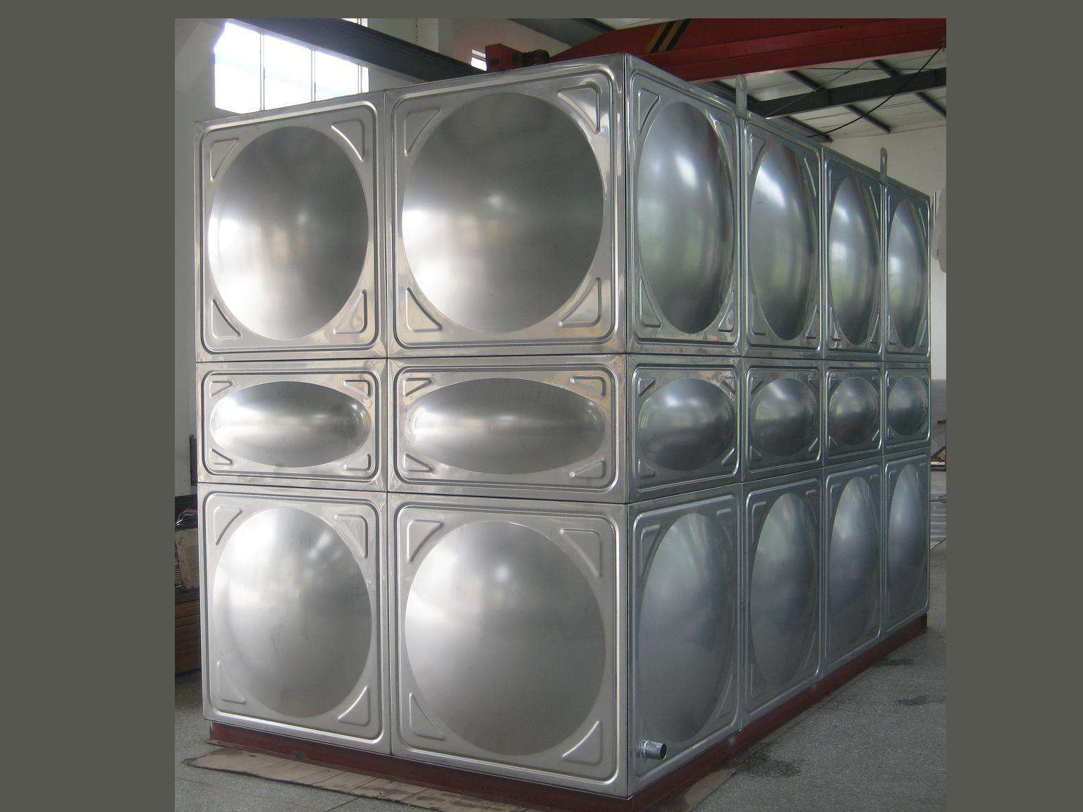 不锈钢焊接水箱 不锈钢拼装水箱 不锈钢水箱厂家 全国供应