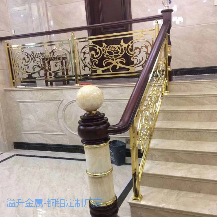 阳朔酒店使用铜楼梯定制加工工厂