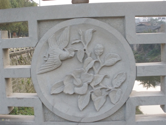 西藏汉白玉栏杆热推：西藏汉白玉栏杆厂家制造 汉白玉栏杆报价热线-四川纵海汉白玉石材雕刻