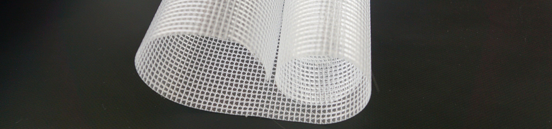 现货供应0.3厚度300*300DPVC透明网格夹网布，防尘网格布,防水布 PVC防尘网格布,防水布