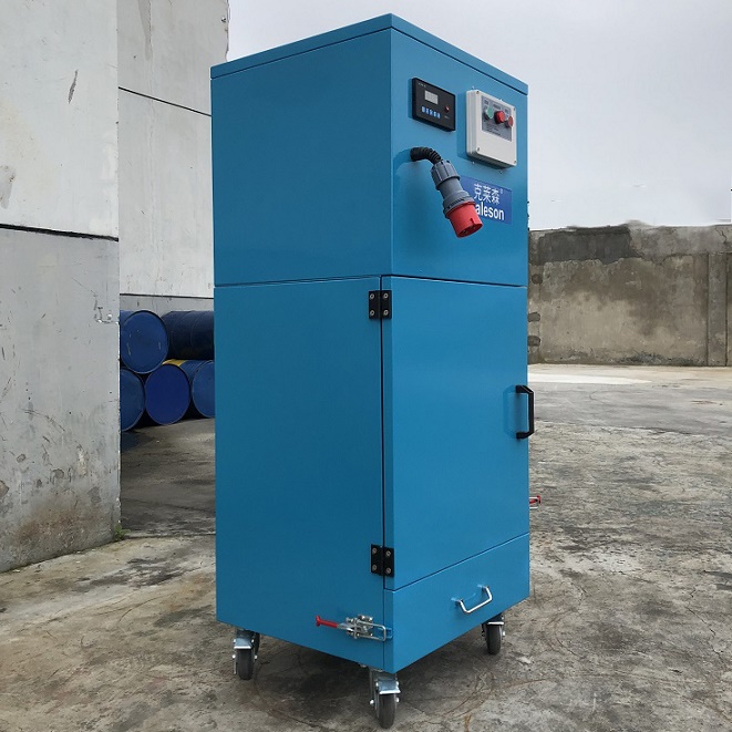 克莱森移动型柜式工业吸尘器QY-2200N产品简介图片