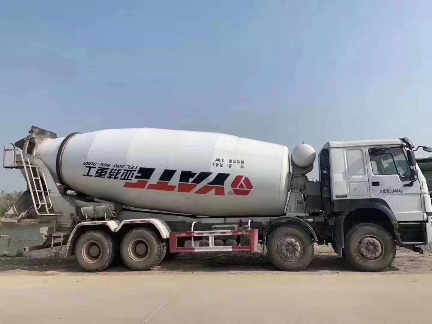 二手12方搅拌车 德龙12方搅拌车 后八轮大12方搅拌车-济宁浩赢汽贸有限公司