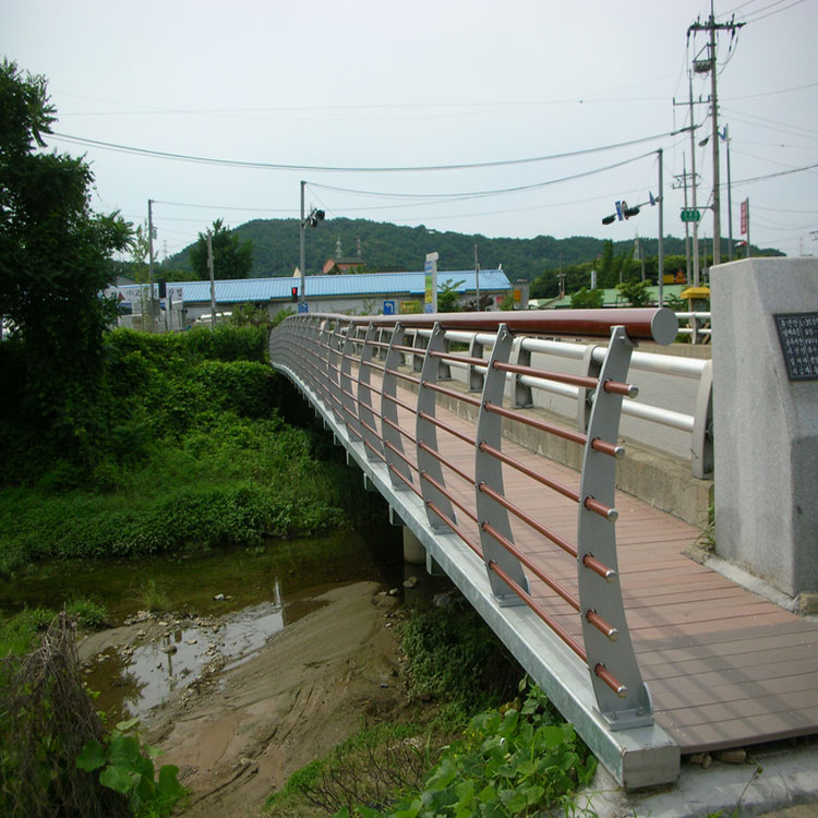 贵州斯达特桥梁护栏 河道护栏 不锈钢桥梁护栏 复合管桥梁护栏 厂家定制