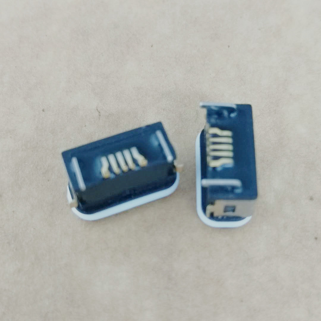 MICRO USB B型防水母座 板上型 前贴后插 带防水胶圈 防水IPX8级